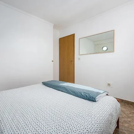 Gorgeous Apartment In Baderna With Jacuzzi *